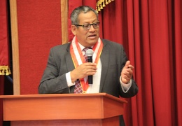 Rector Dr. Ramiro Trujillo